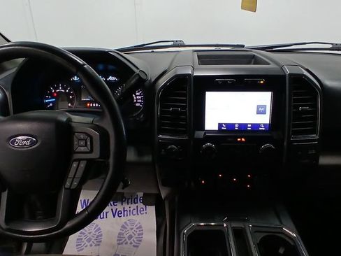 Used 2020 Ford F150 XLT w/ Equipment Group 302A Luxury AWD/4WD image 18