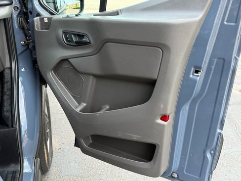 Used 2020 Ford Transit 250 148 High Roof Extended image 17