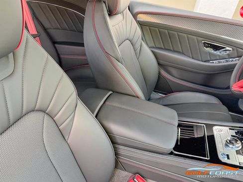 Used 2024 Bentley Continental GT V8 image 39