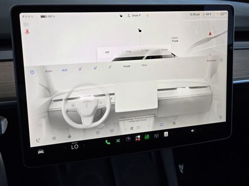 Used 2023 Tesla Model Y 2WD image 31