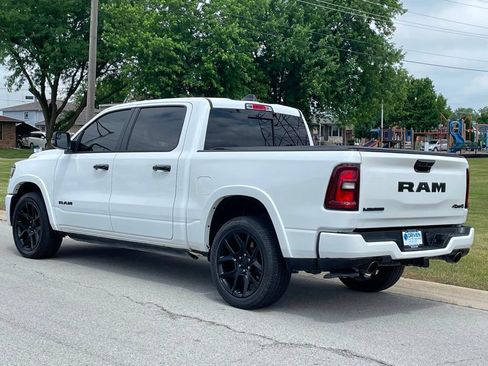 Used 2025 RAM 1500 Laramie w/ Night Edition AWD/4WD image 5