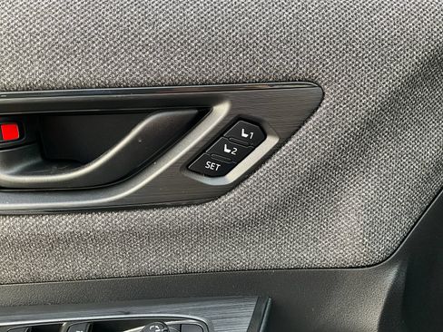 New 2026 Subaru Outback Limited AWD/4WD image 12