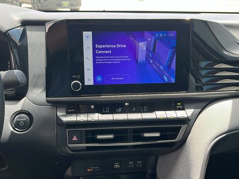 Used 2025 Toyota Camry LE FWD image 20