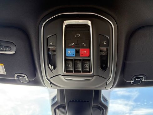 New 2026 Jeep Cherokee Limited AWD/4WD image 14