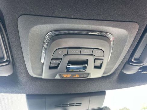 Used 2026 Toyota Corolla Cross AWD Hybrid w/ Convenience Package image 36