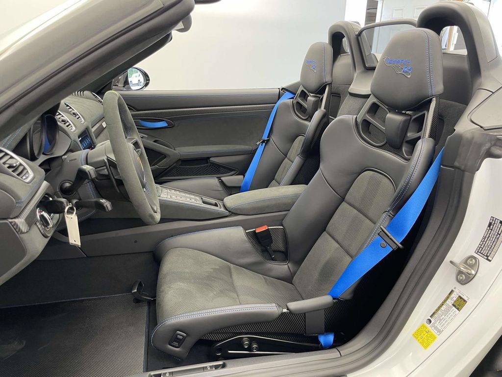 Used 2025 Porsche 718 Boxster Spyder RS RWD image 5