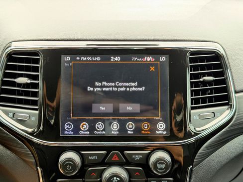 Used 2021 Jeep Grand Cherokee Laredo X AWD/4WD image 62