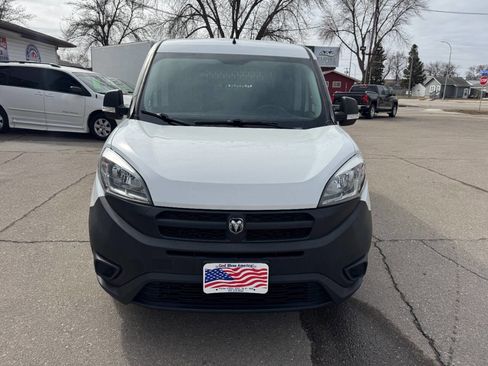 Used 2018 RAM ProMaster City Tradesman FWD image 3