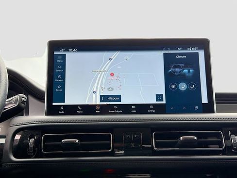 Used 2023 Lincoln Nautilus AWD w/ Premium Package image 13