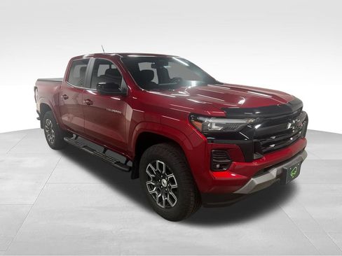 Certified 2024 Chevrolet Colorado Z71 w/ Z71 Convenience Package 2 AWD/4WD image 1