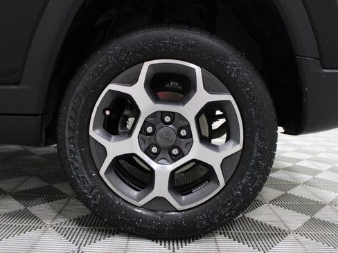 Used 2022 Jeep Compass Trailhawk w/ Trailhawk Convenience Group image 46