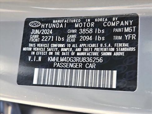 Certified 2024 Hyundai Elantra SEL FWD image 30