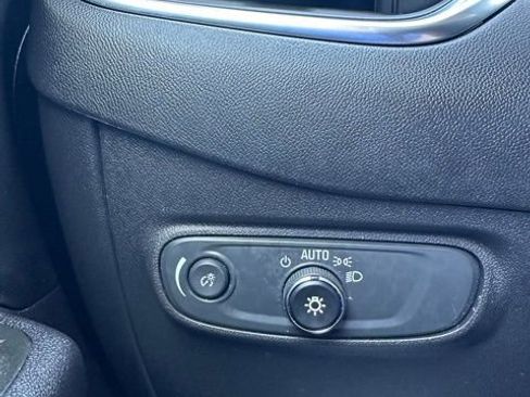Used 2024 Chevrolet Equinox LT w/ LPO, Floor Liner Package AWD/4WD image 32