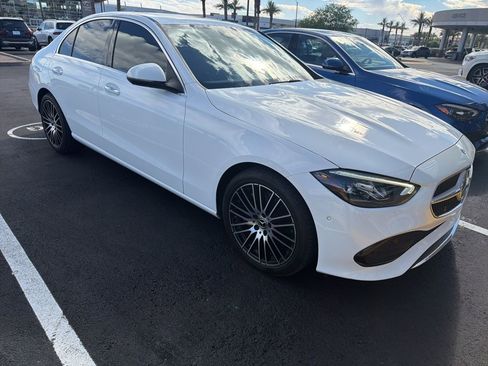 Used 2023 Mercedes-Benz C 300 Sedan image 3