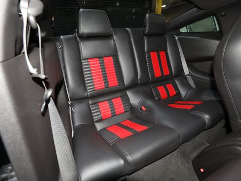 Used 2013 Ford Mustang Shelby GT500 RWD image 45