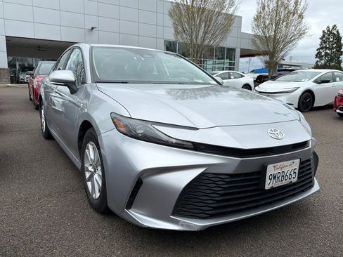 Certified 2025 Toyota Camry LE image 2