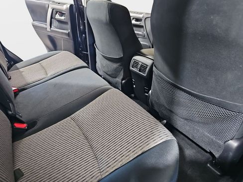 Used 2016 Toyota 4Runner SR5 AWD/4WD image 13