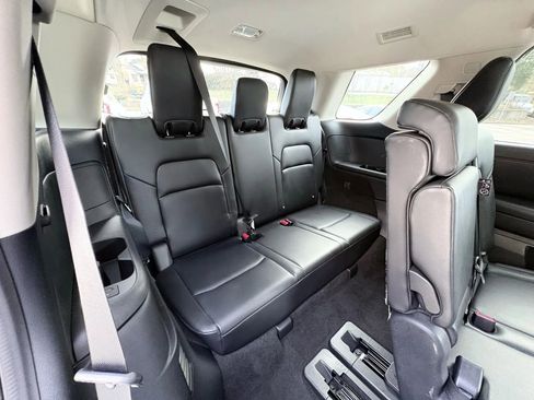 Used 2022 Nissan Pathfinder SL image 21