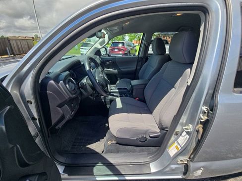 Used 2023 Toyota Tacoma SR AWD/4WD image 13