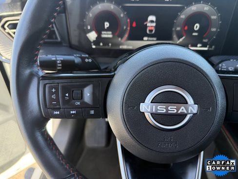Certified 2025 Nissan Kicks SR image 25