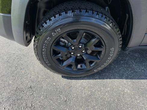 Used 2014 Jeep Cherokee Trailhawk w/ Technology Group AWD/4WD image 49