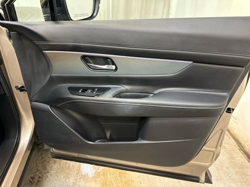 Certified 2025 Nissan Murano SL AWD/4WD image 27