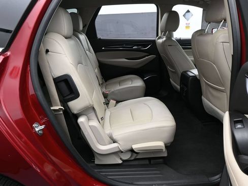 Used 2020 Buick Enclave Essence FWD image 36