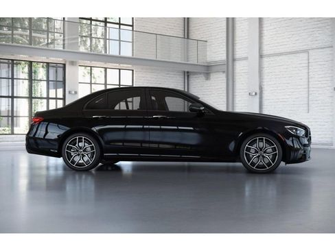 Used 2023 Mercedes-Benz E 350 4MATIC Sedan image 16