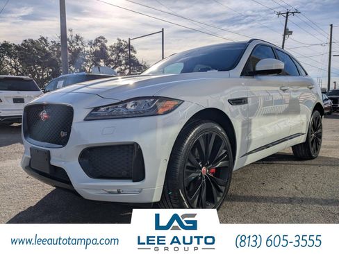 Used 2019 Jaguar F-PACE S image 7
