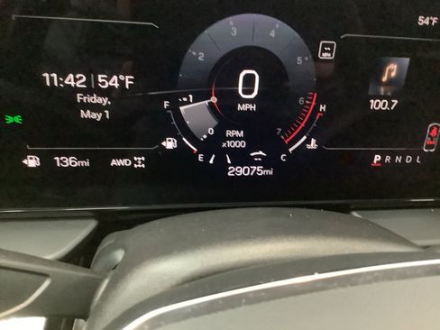 Used 2025 GMC Terrain Elevation AWD/4WD image 16