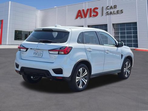Used 2025 Mitsubishi Outlander Sport SE AWD/4WD image 6