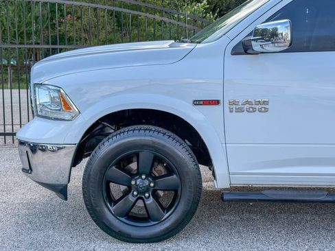 Used 2015 RAM 1500 Laramie w/ Convenience Group AWD/4WD image 29