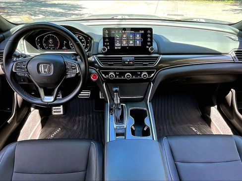 Used 2022 Honda Accord Sport image 7
