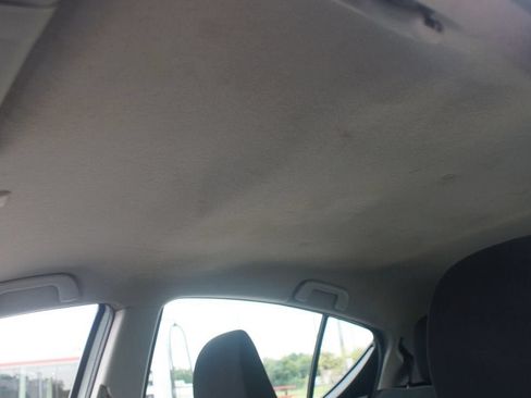 Used 2012 Toyota Prius C Three FWD image 6