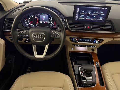 Used 2021 Audi Q5 2.0T Premium w/ Convenience Package AWD/4WD image 28