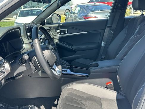 Certified 2024 Acura Integra A-Spec image 9