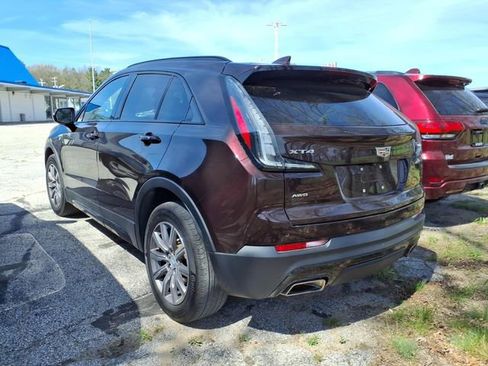 Used 2021 Cadillac XT4 Sport w/ Sun And Sound Package AWD/4WD image 4