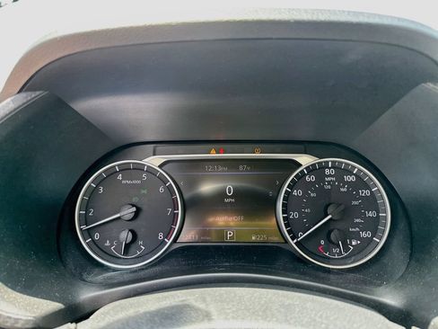 Used 2023 Nissan Sentra SR w/ Electronics Package FWD image 14