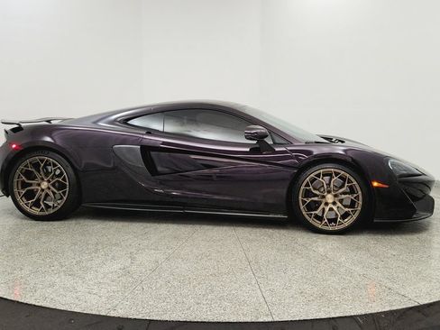 Used 2017 McLaren 570S RWD image 6