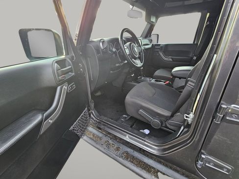 Used 2017 Jeep Wrangler Unlimited Sport image 24