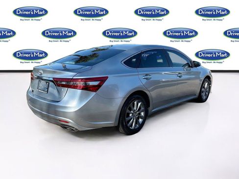 Used 2016 Toyota Avalon XLE Premium FWD image 7