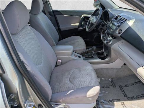 Used 2007 Toyota RAV4 2WD image 19