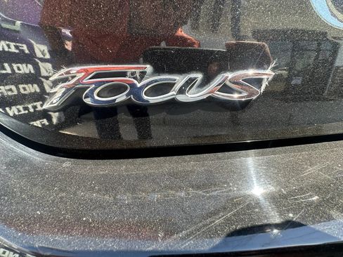 Used 2016 Ford Focus SE w/ Equipment Group 201A FWD image 22
