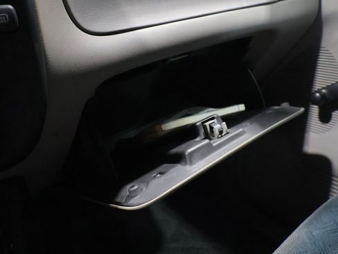 Used 2000 Ford Explorer XL image 20