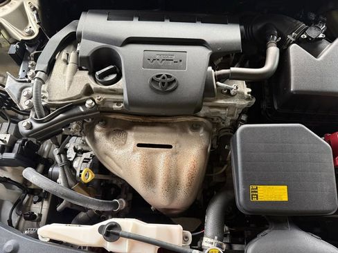 Used 2015 Toyota Camry LE FWD image 22