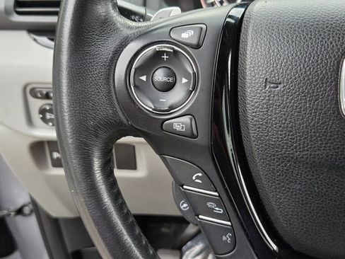 Used 2016 Honda Pilot Elite image 24