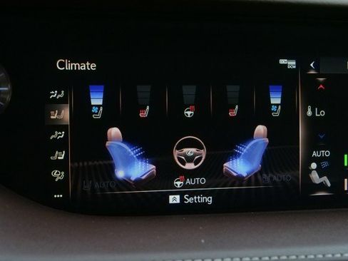 Used 2019 Lexus LS 500 w/ Luxury Package RWD image 19