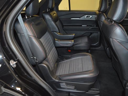 Used 2026 Ford Explorer ST-Line AWD/4WD image 12