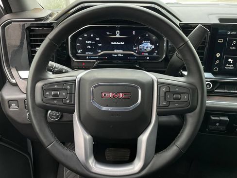 Used 2025 GMC Sierra 1500 SLT AWD/4WD image 15