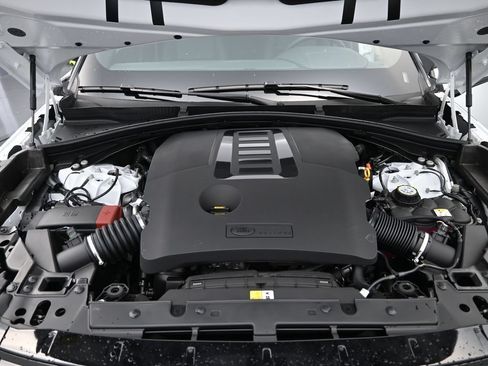 New 2026 Land Rover Range Rover Velar Dynamic SE AWD/4WD image 16